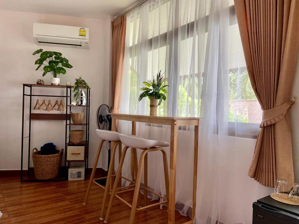 Secret Place Hotel And Restaurant Hatjau Kültér fotó