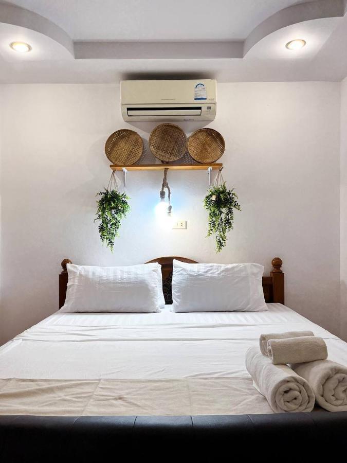 Secret Place Hotel And Restaurant Hatjau Kültér fotó