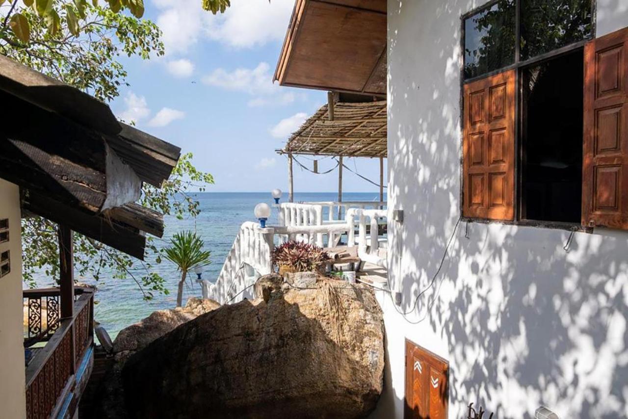 Secret Place Hotel And Restaurant Hatjau Kültér fotó